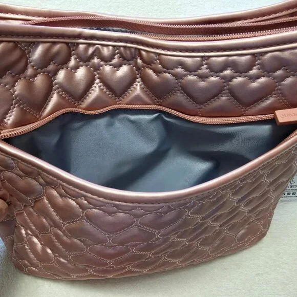 IHKWIP More Love Heart Quilted Messenger Crossbody NWT - Picture 6 of 6